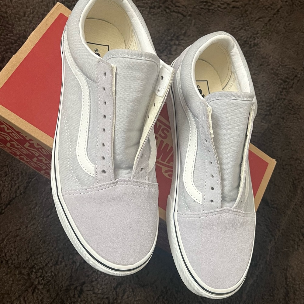 Classic Old skool vans WOMENS 8/MENS 6.5